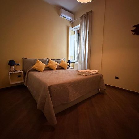 Ferienwohnung Casa Bavosa Via Fieravecchia, 26 Salerno Exterior foto