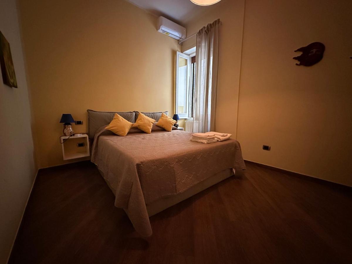 Ferienwohnung Casa Bavosa Via Fieravecchia, 26 Salerno Exterior foto